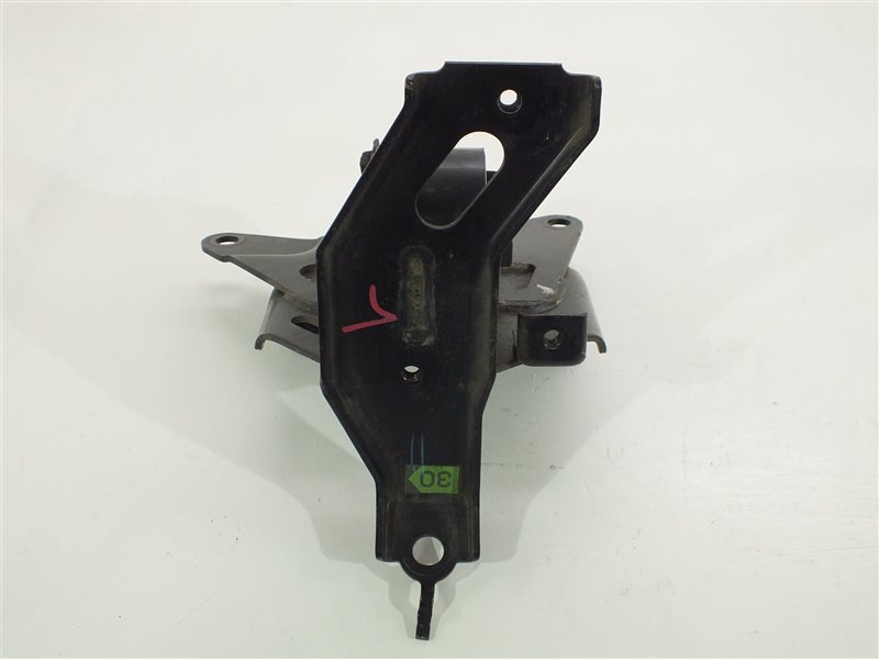 Подушка двигателя левая Toyota Vitz SCP90 2SZ