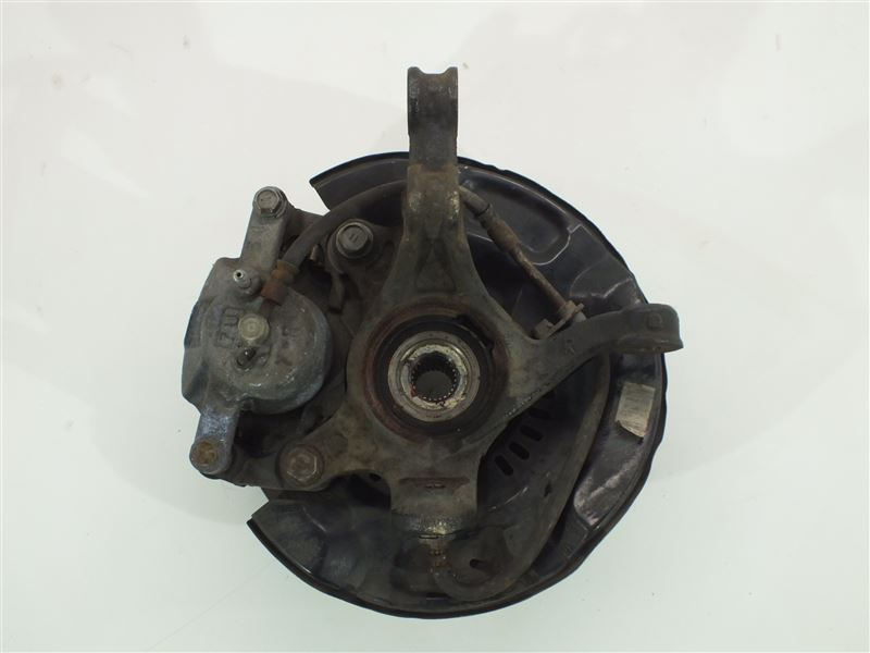 Ступица передняя правая Vitz 2005 SCP90 2SZ