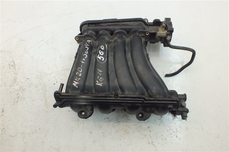 Коллектор впускной Nissan Bluebird Sylphy 2006 KG11 MR20DE 14001EN200 Б/У