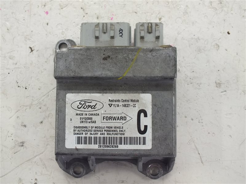 Блок управления air bag Lincoln Navigator 2000 U28 (UN173) TRITON 54 (v5408cc 32v InTech 5.4л 304лс DOHC ) YL1A14B321 Б/У
