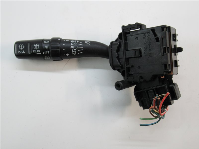 Переключатель дворников Toyota Avensis 2004 AZT250W 1AZ-FSE 846522G480 Б/У