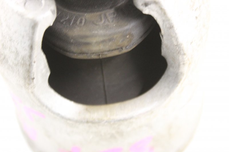 Подушка двигателя правая Nissan TEANA J32 VQ25DE