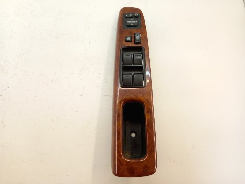 Запчасть блок управления стеклами передний правый Toyota Camry 2003 ACV30 2AZ 8482033150 Б/У Блок управления стеклами передний правый Toyota Camry 2003 ACV30 2AZ 8482033150 Б/У