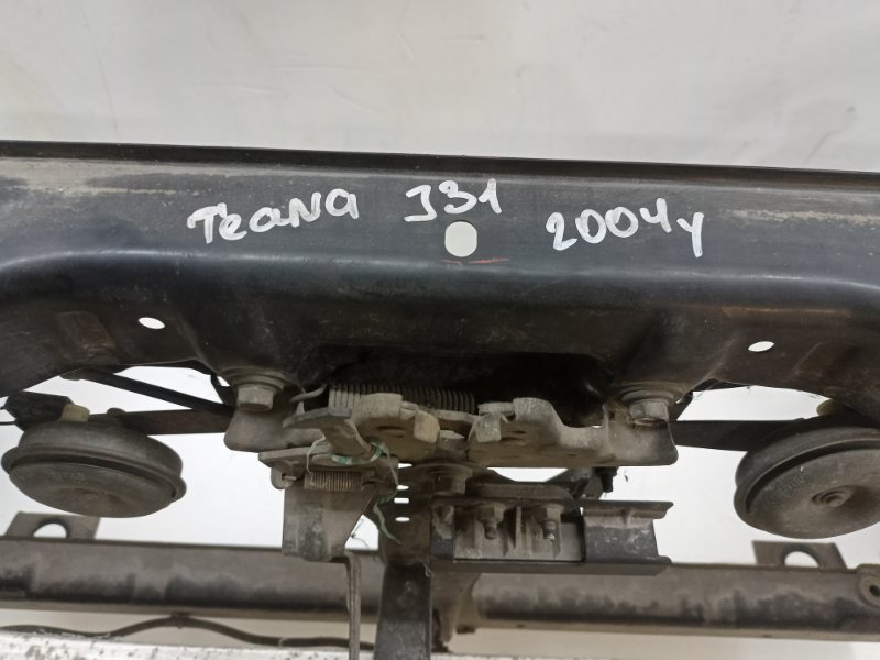 Рамка радиатора Teana 2004 J31 VQ25DE