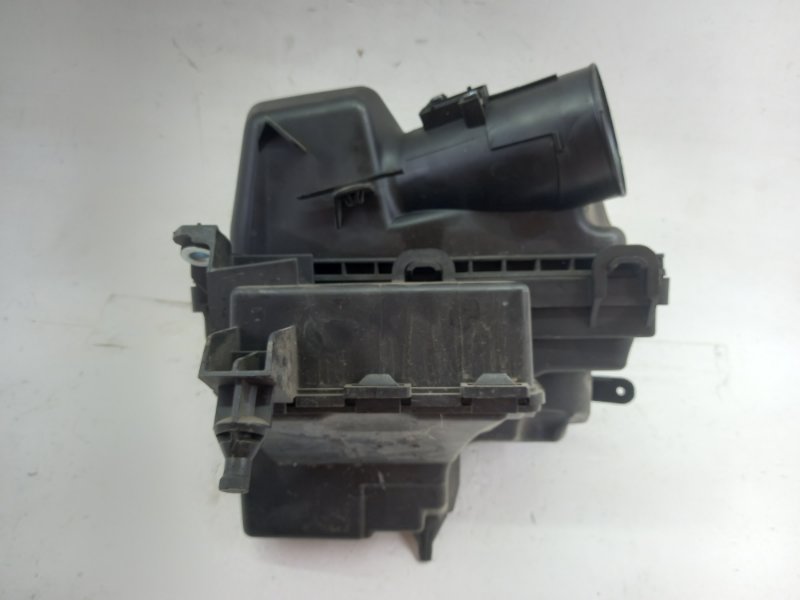 Корпус воздушного фильтра Nissan TEANA J32 VQ25DE