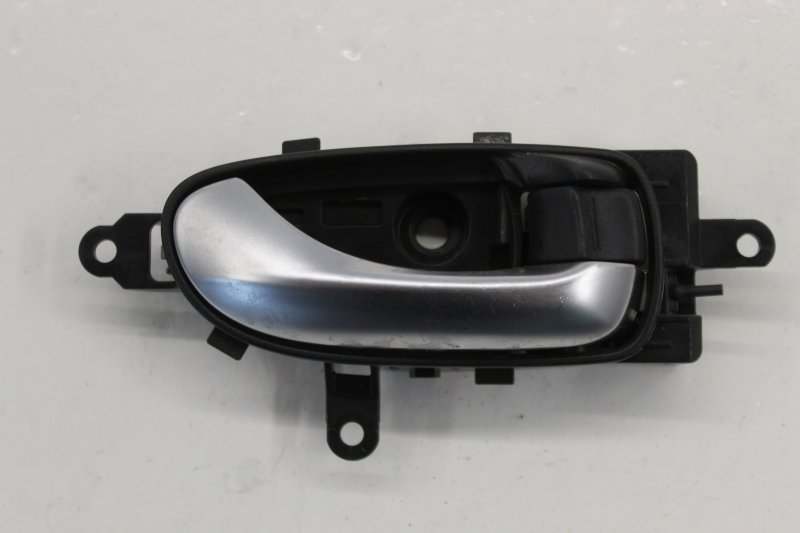 Запчасть ручка двери внутренняя передняя правая Nissan TEANA 2009 J32 VQ25 80670JN01A контрактная Ручка двери внутренняя передняя правая Nissan TEANA 2009 J32 VQ25 80670JN01A контрактная