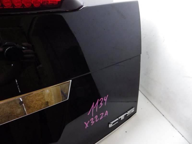 Крышка багажника задняя CTS 2009 X32ZA LP1