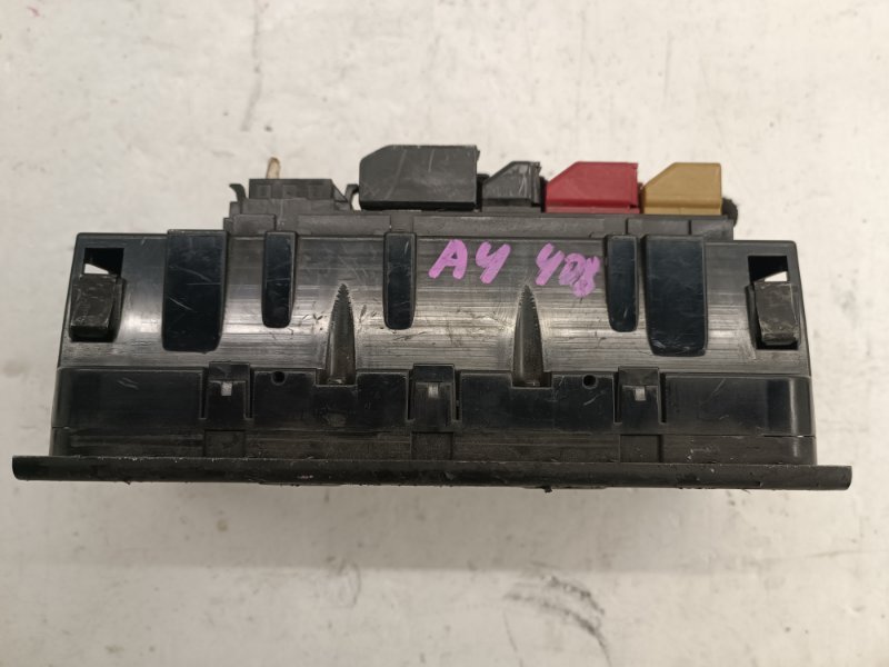 Блок управления климат-контролем A4 Avant 2003 B6 (8E5) AMB Блок управления климат-контролем A4 Avant 2003 B6 (8E5) AMB