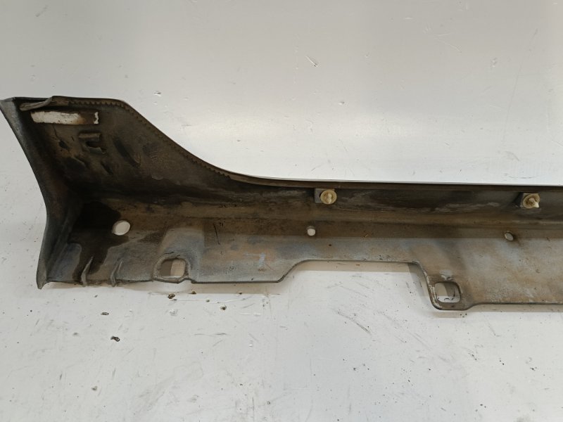 Порог Corolla Spacio 2003 NZE121N 1NZ