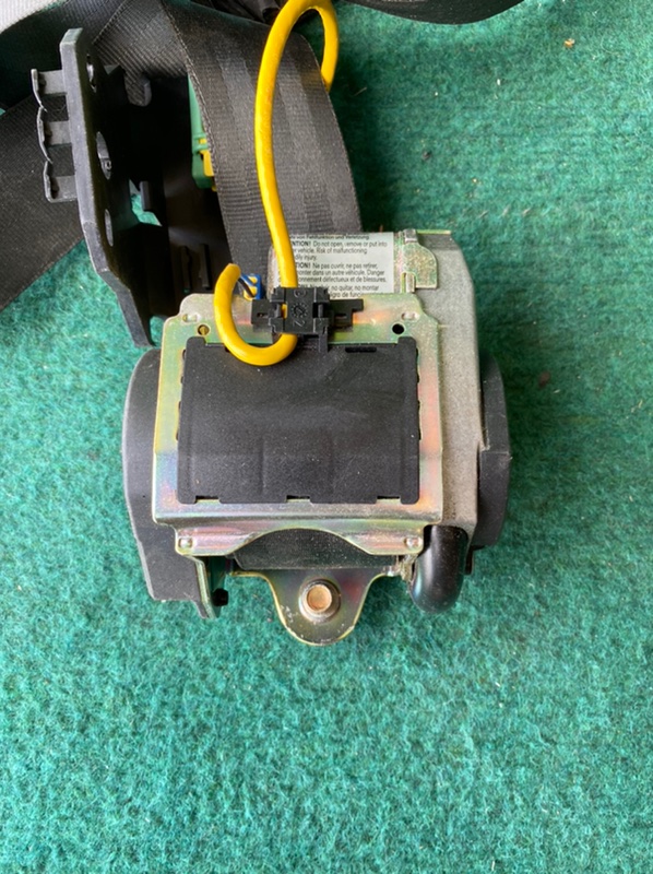 Ремень безопасности передний правый Volkswagen Touareg 7L BAC