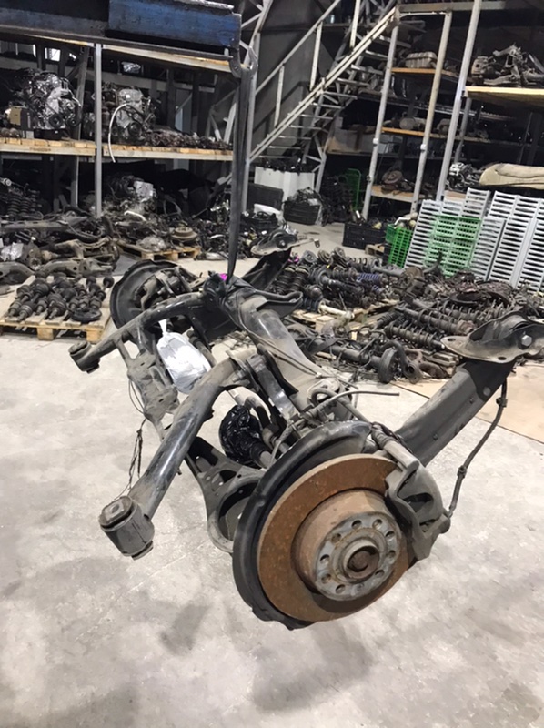 Балка задняя Tiguan 2014 5N1