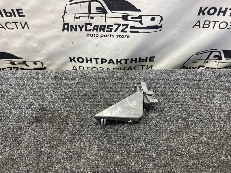 Крепление фары правое Toyota Vitz 2003 SCP10 1SZFE 5253552012 контрактная