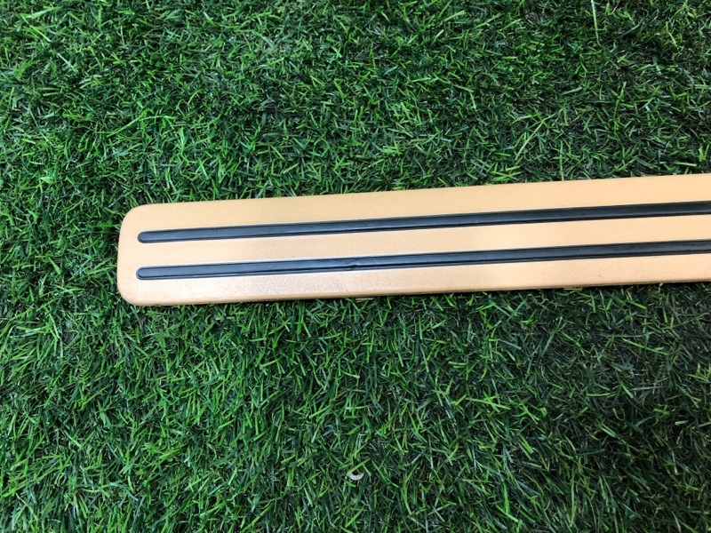 Порожек пластиковый передний правый Cayenne 2008г [047] 957 M5501