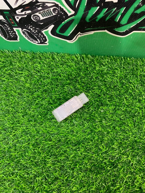 Плафон салонный Porsche Cayenne 2008г [047] 957 M5501 6L0947565 контрактная