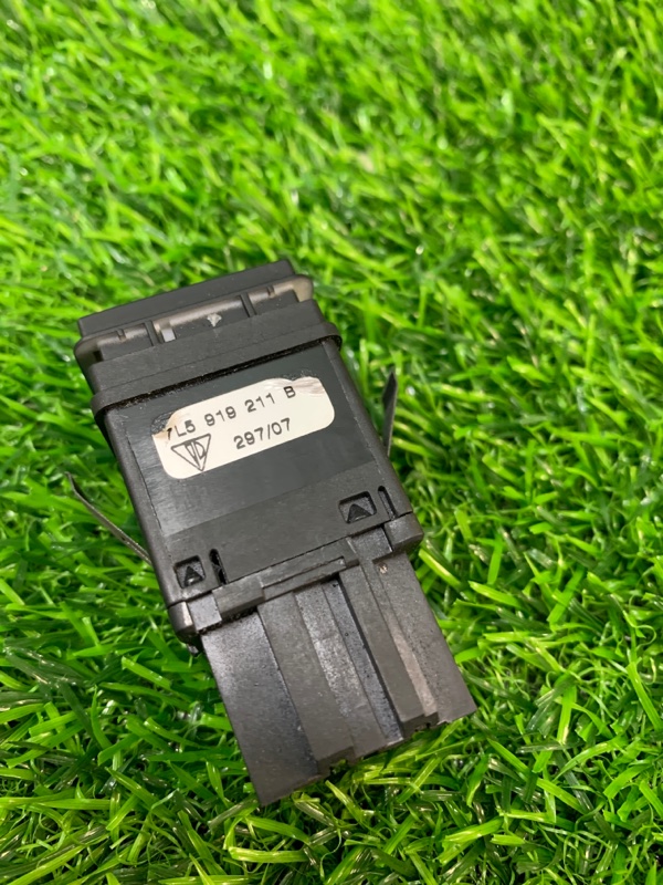 Индикатор Air Bag Porsche Cayenne 957 M5501 Индикатор Air Bag Porsche Cayenne 957 M5501