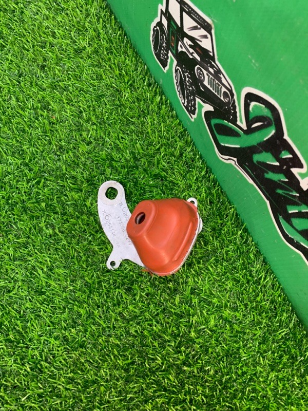 Подушка глушителя Porsche Cayenne 957 M5501 Подушка глушителя Porsche Cayenne 957 M5501