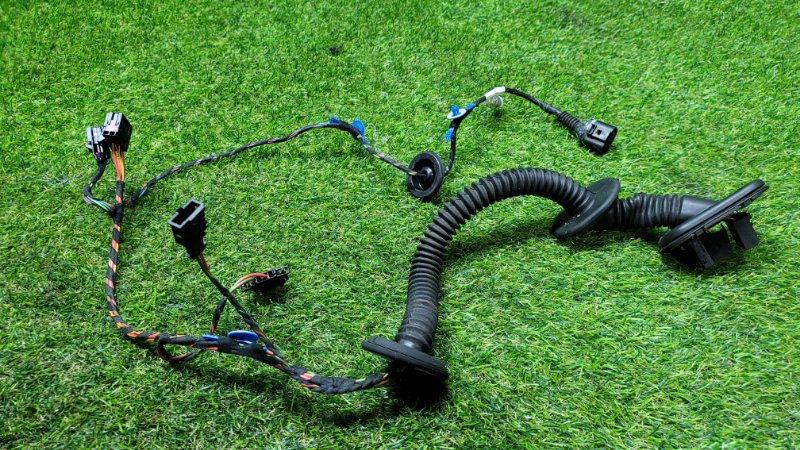 Коса двери задняя левая Porsche Cayenne 2006г [105] 957 M5501 7L5971694 контрактная