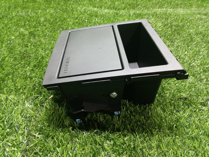 Рамка магнитофона Subaru Forester SK9