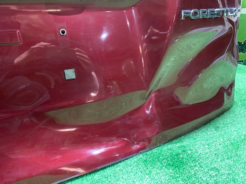 Дверь багажника Forester 2014 SJ5 Дверь багажника Forester 2014 SJ5