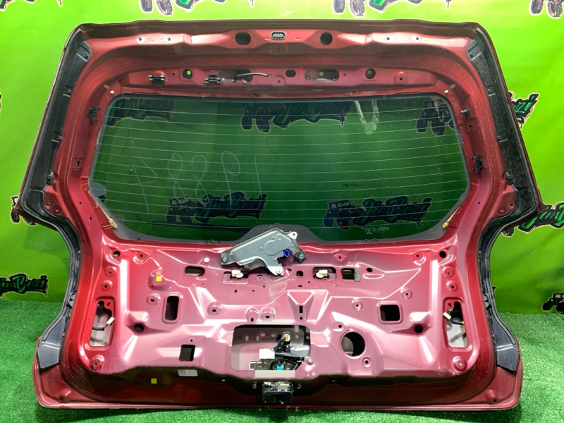 Дверь багажника Forester 2014 SJ5 Дверь багажника Forester 2014 SJ5