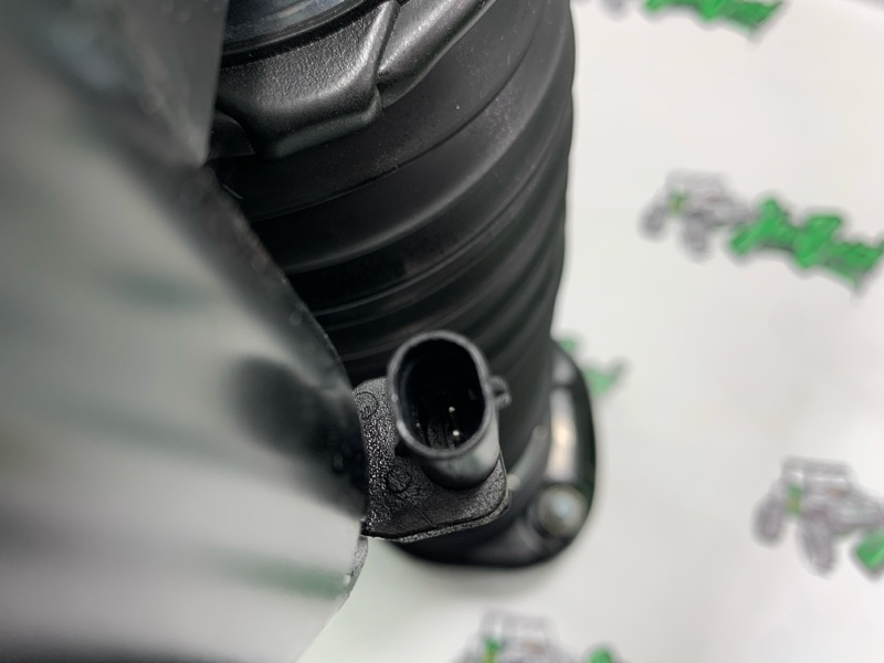 Амортизатор задний левый 7-series 2015-2022г G11 G12