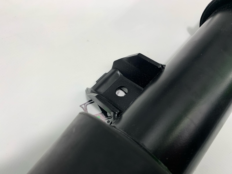 Амортизатор передний правый Range Rover 2002-2012г NO ADS L322 Амортизатор передний правый Range Rover 2002-2012г NO ADS L322