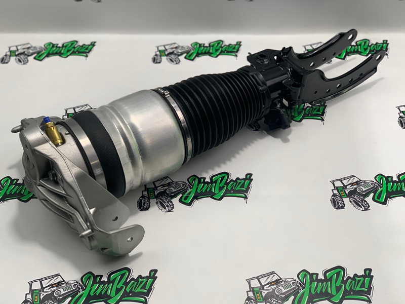 Амортизатор передний правый Audi Porsche VW Q7 Cayenne Touareg 2002-2015г 4L 7L 957 955 7L6616040D новая