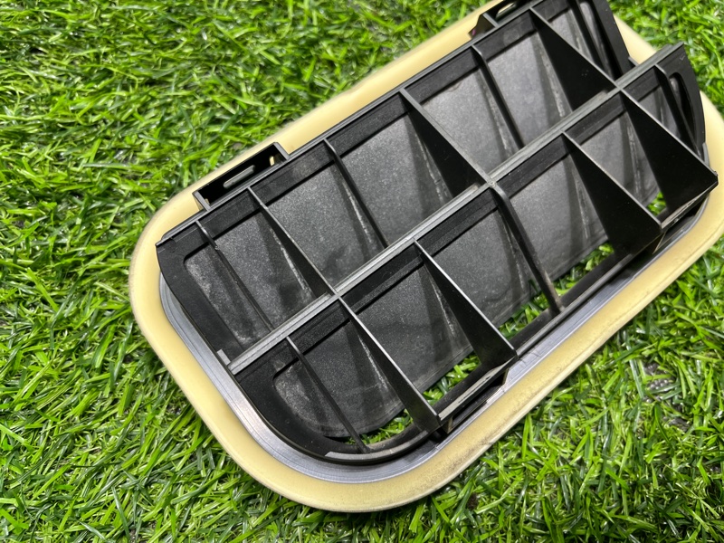 Решетка вентиляции задняя правая Cayenne 2008г [088] 957 M5501