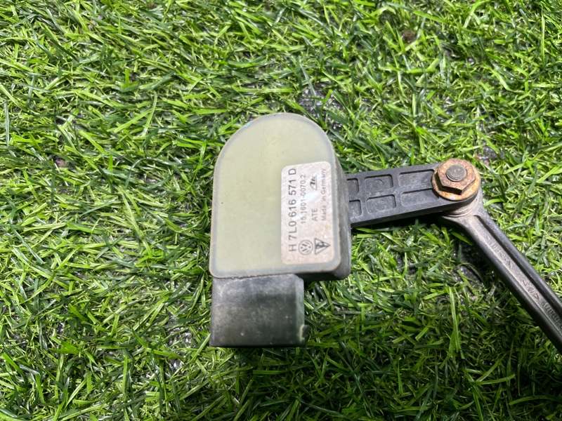 Датчик положения кузова Cayenne 2008г [088] 957 M5501