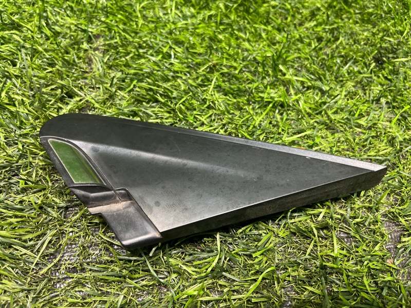 Уголок двери передний левый Forester 2014г [125] SJ5 FB20