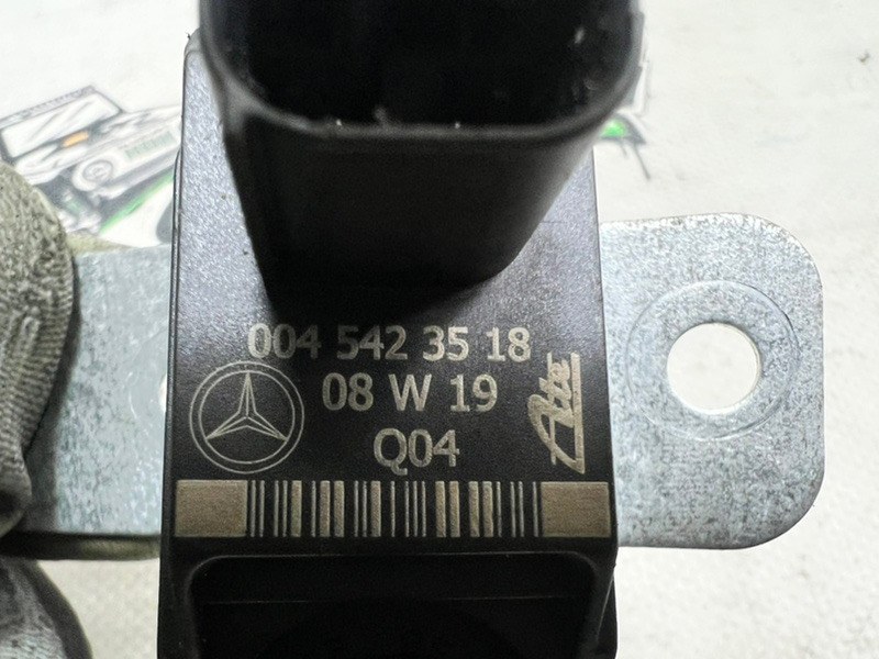 Датчик ускорения ML63AMG 2008г [175] W164 M156E63