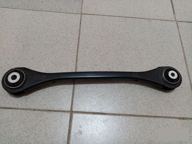 Рычаг подвески поперечный задний левый Q7 2015- 4M