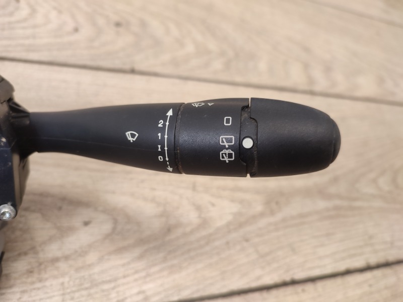 Подрулевой переключатель в сборе 207 2006-2015