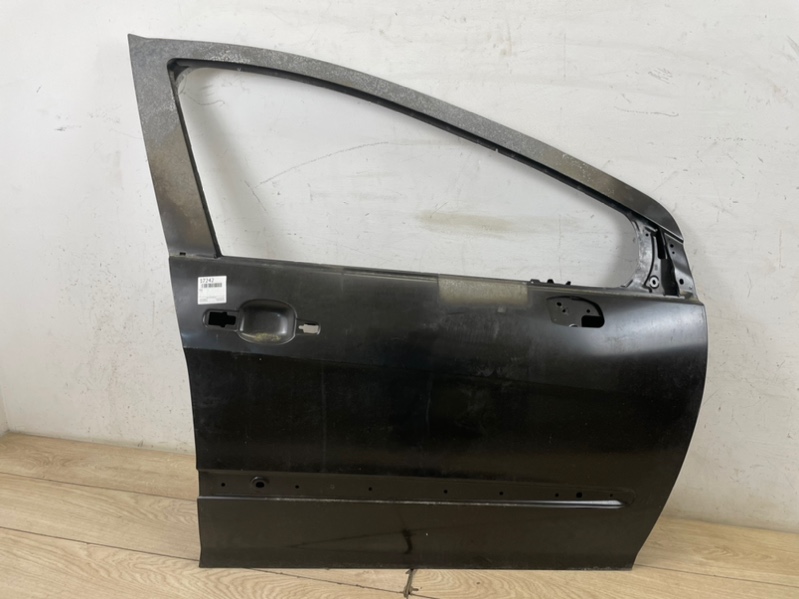 Дверь передняя правая 308 2007-2015 4E