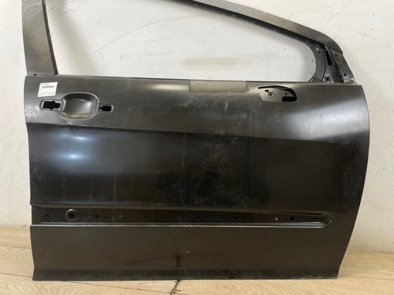 Дверь передняя правая 308 2007-2015 4E
