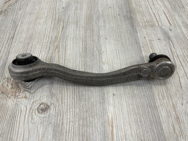 Рычаг подвески верхний передний правый Q7 2015- 4M