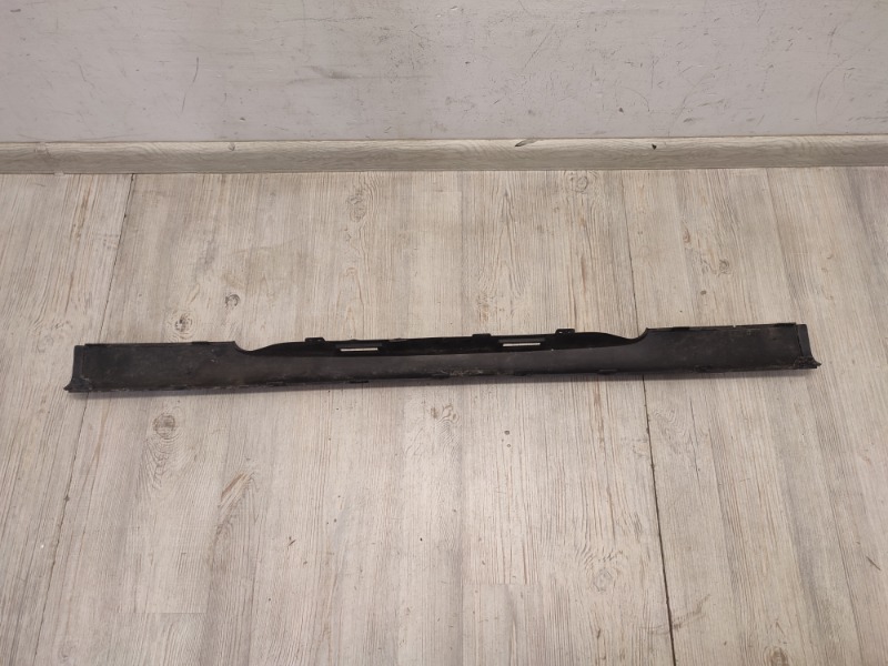 Накладка бампера задняя 607 2000-2010 9D