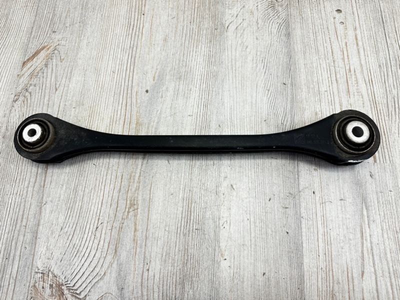 Запчасть рычаг подвески поперечный задний левый Audi Q7 2015- 4M 4M0505291D контрактная Рычаг подвески поперечный задний левый Audi Q7 2015- 4M 4M0505291D контрактная