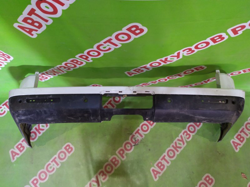 Запчасть бампер задний Land Rover Discovery 2009-2016 4 LR008623 контрактная Бампер задний Land Rover Discovery 2009-2016 4 LR008623 контрактная