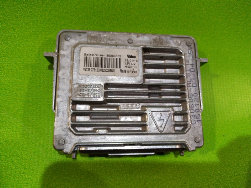 Блок розжига ксенона Jeep Grand Cherokee 2010- 4 WK2 89089352 контрактная