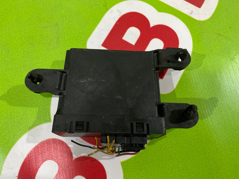 Блок управления парктроником Cruze 2009-2016 J300 Блок управления парктроником Cruze 2009-2016 J300