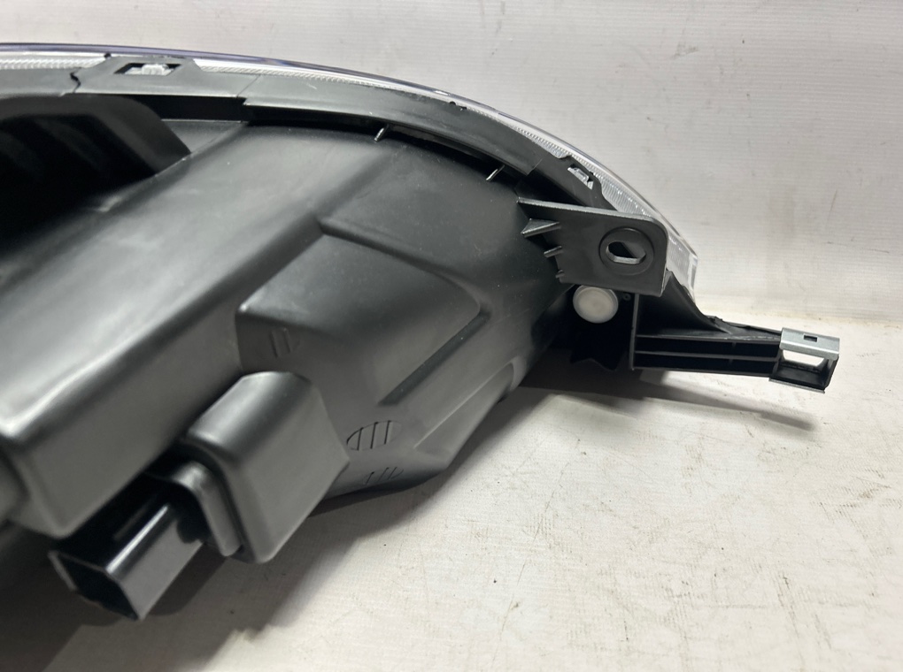 Фара левая Lacetti 2004-2013 T255 Фара левая Lacetti 2004-2013 T255