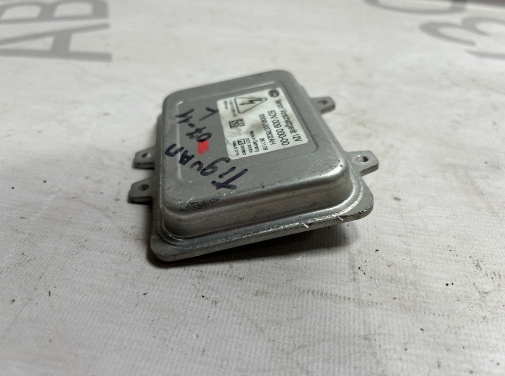 Блок ксенона Volkswagen Tiguan