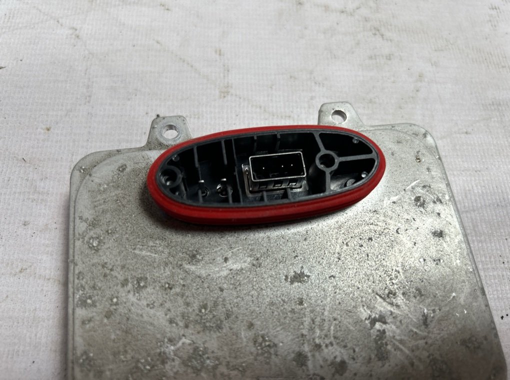 Блок ксенона Tiguan 2007-2011