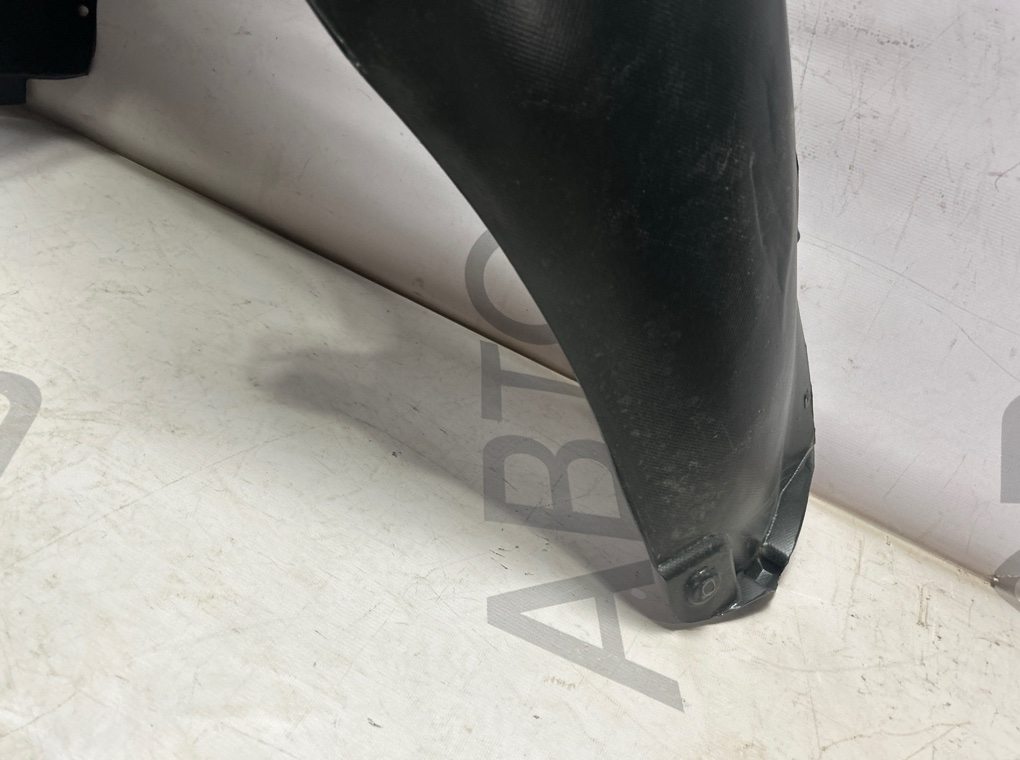 Локер передний правый Ceed 2018- 3