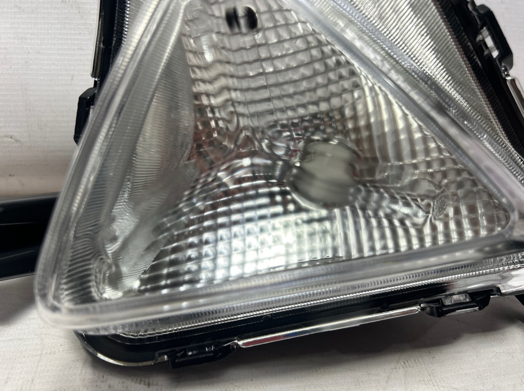 Фара противотуманная правая Rio 2020- 4