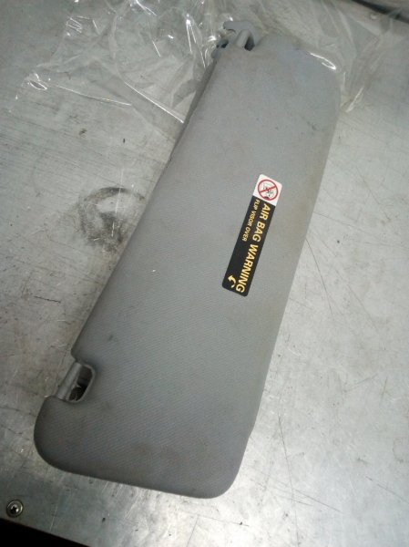 Запчасть козырек солнцезащитный передний левый Porsche Cayenne 2003-2010 955731136026L2 Б/У Козырек солнцезащитный передний левый Porsche Cayenne 2003-2010 955731136026L2 Б/У