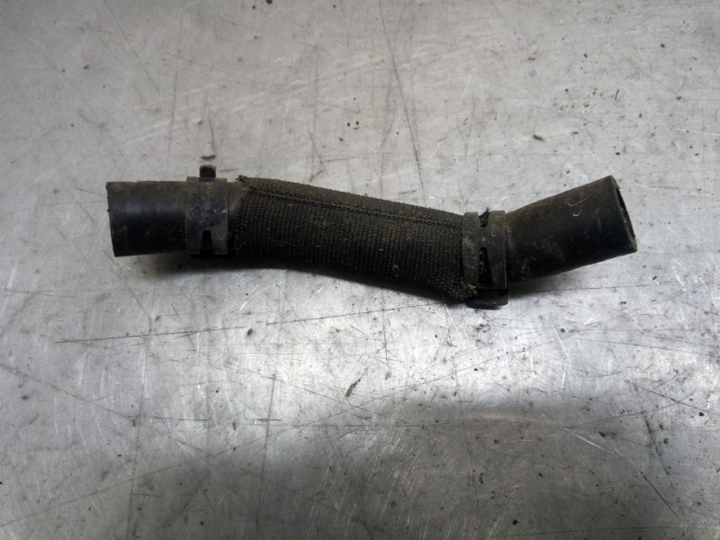 Патрубок системы охлаждения Q7 2015- 4M 3.0 TDI