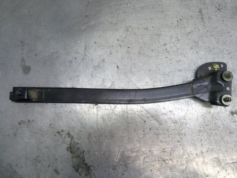 Запчасть направляющая стекла двери задняя правая Subaru Legacy Outback 2005 B13 62240AG100 Б/У Направляющая стекла двери задняя правая Subaru Legacy Outback 2005 B13 62240AG100 Б/У