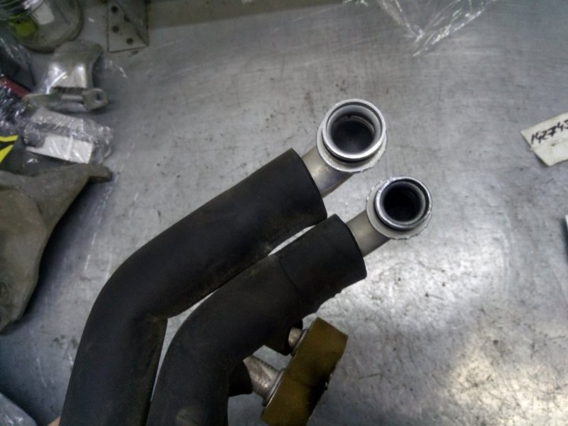 Трубка кондиционера Legacy Outback 2005 B13 Трубка кондиционера Legacy Outback 2005 B13